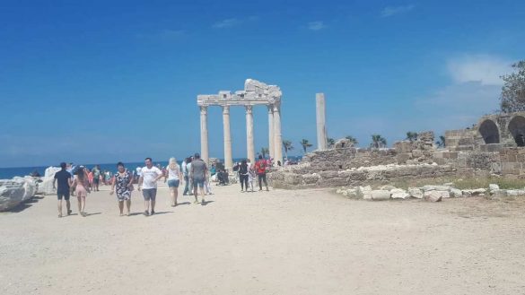 Храмот на Аполо во Сиде