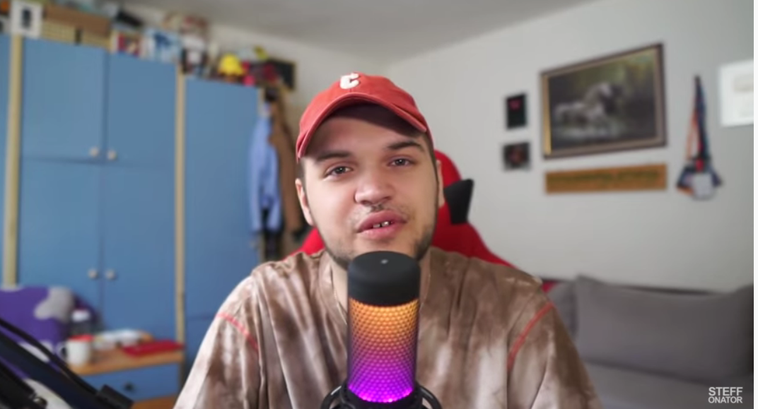 Image default